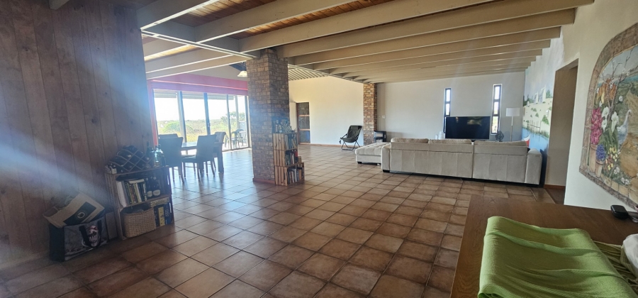 3 Bedroom Property for Sale in Hartebeesfontein Western Cape